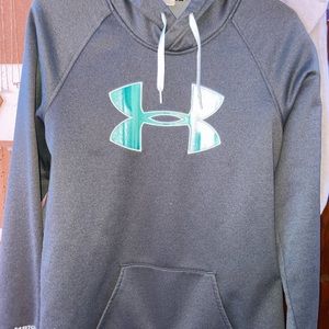 Under Armour Sweatshirt